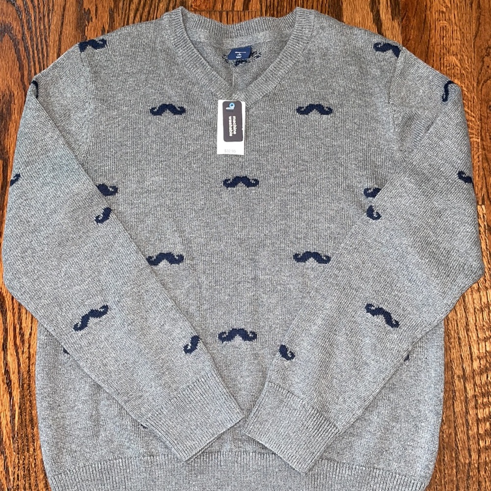Sweater - Picture 3 of 3